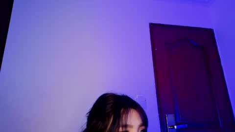   Sophie  online show from May 29, 7:01 pm