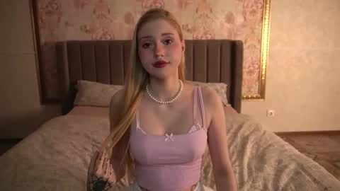 soradusk online show from November 8, 4:17 am