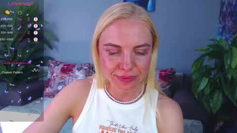 Lisa online show from June 5, 2:37 am