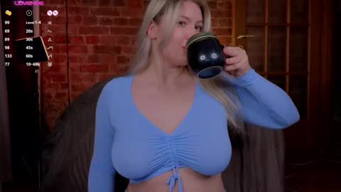 soulmeinme online show from November 17, 7:47 pm