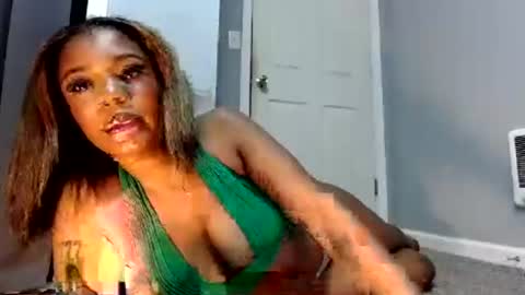soupypie7 online show from July 18, 12:14 am