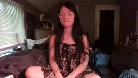 sours online show from July 10, 4:51 pm