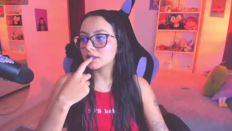 Lili online show from June 29, 1:56 am