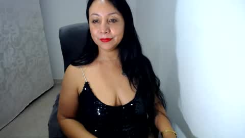 soy Elena online show from July 28, 3:21 pm