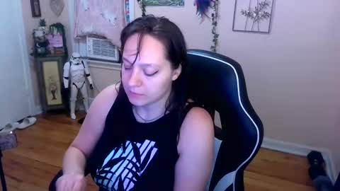 Snapshot of spawnofademon chatting on October 15, 11:02 am spawnofademon online show from October 15, 11:02 am