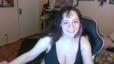 Snapshot of spawnofademon chatting on March 6, 4:52 am spawnofademon online show from March 6, 4:52 am