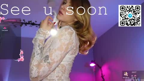 your sweet Jessy online show from April 22, 10:01 am