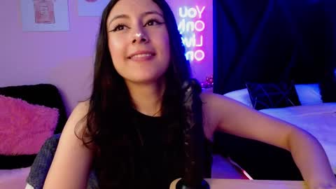 scarlett online show from February 7, 1:59 pm