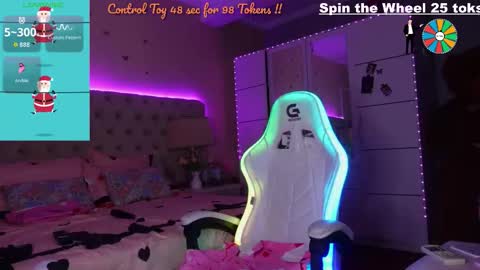 Alicia online show from December 20, 10:19 am