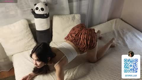 Tipsy online show from October 25, 5:53 pm