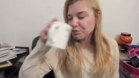 FREE ONLY FANSy online show from April 30, 1:16 pm