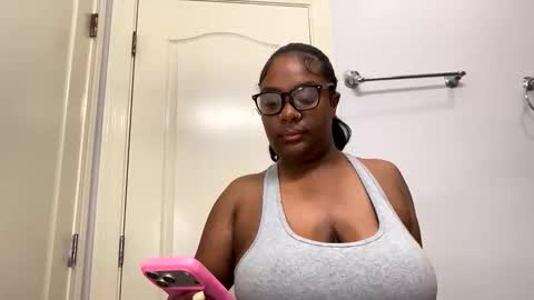 spreadthatassssssssss online show from April 29, 10:29 am