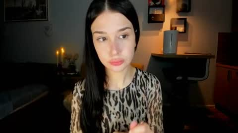 Hey guys i miss you so much  online show from August 5, 8:37 pm