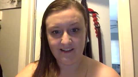 Stacey online show from February 3, 4:12 pm