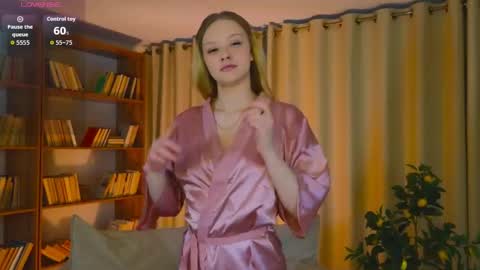 Stacey online show from April 21, 11:28 am