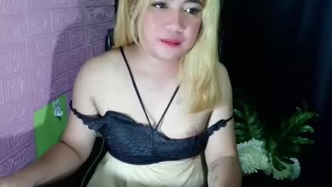 stacy_girl online show from August 4, 2:17 am