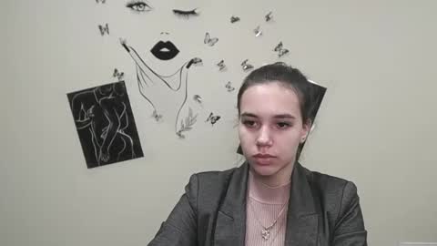 Snapshot of stacy_gr chatting on January 22, 7:35 am Stacy online show from January 22, 7:35 am