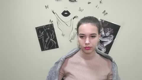 Snapshot of stacy_gr chatting on January 18, 7:38 am Stacy online show from January 18, 7:38 am