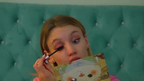 StacyEvances online show from May 4, 6:33 pm