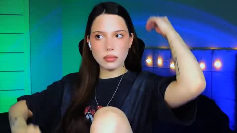 Snapshot of stacygonzales_ chatting on December 13, 6:31 am Bye bye dear See you on December 3st  online show from December 13, 6:31 am