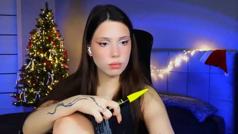 Snapshot of stacygonzales_ chatting on December 29, 6:24 am Bye bye dear See you on December 3st  online show from December 29, 6:24 am