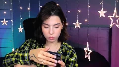 Snapshot of stacygonzales_ chatting on October 18, 9:45 am Bye bye dear See you on December 3st  online show from October 18, 9:45 am