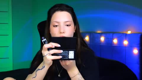 Snapshot of stacygonzales_ chatting on February 1, 6:43 am Bye bye dear See you on December 3st  online show from February 1, 6:43 am