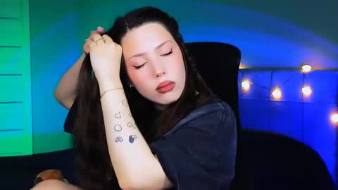 Snapshot of stacygonzales_ chatting on February 15, 6:23 am Bye bye dear See you on December 3st  online show from February 15, 6:23 am