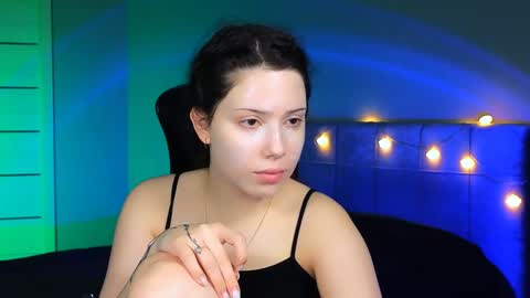 Snapshot of stacygonzales_ chatting on February 4, 9:28 am Bye bye dear See you on December 3st  online show from February 4, 9:28 am