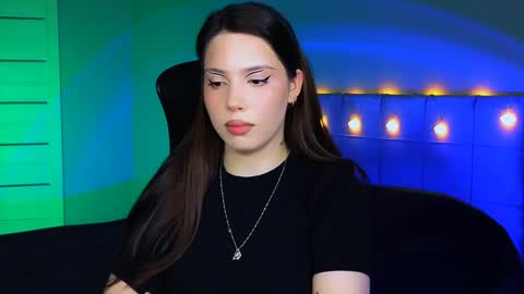 Snapshot of stacygonzales_ chatting on December 5, 7:05 am Bye bye dear See you on December 3st  online show from December 5, 7:05 am