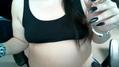 Snapshot of starella___saxxxton chatting on January 29, 10:11 pm starella___saxxxton online show from January 29, 10:11 pm