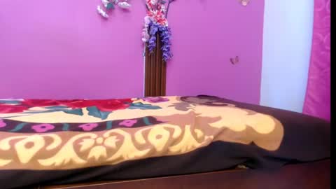 alejandra online show from July 3, 7:53 pm