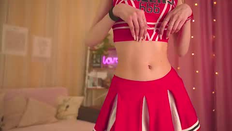 Chloe online show from February 28, 12:15 pm