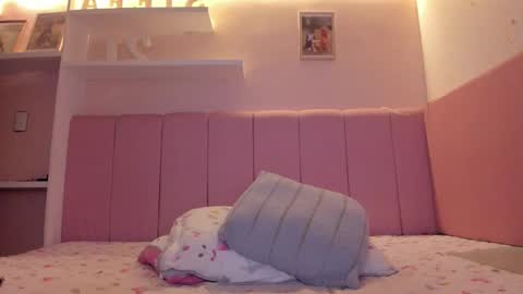 Stefa Gomez  online show from September 24, 10:25 am