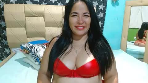 Stefanny online show from July 7, 1:30 am