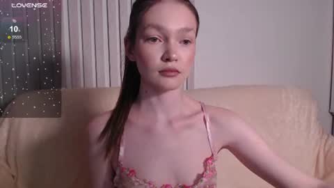 stellapayne online show from June 16, 1:50 am