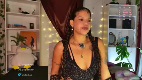 stellart_ online show from March 2, 1:38 am