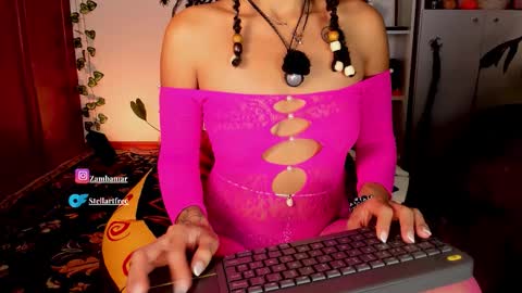 stellart_ online show from November 7, 4:51 am