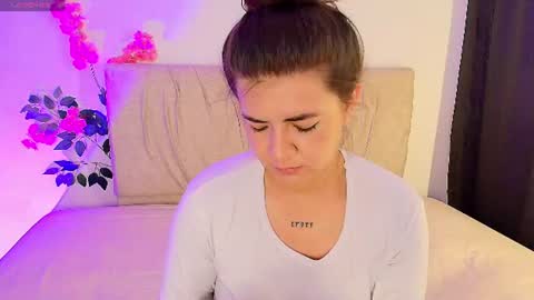 Emma online show from June 14, 1:58 am