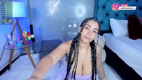 Stefanny online show from May 3, 1:31 am