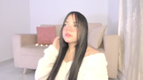 Snapshot of stormi___1 chatting on January 4, 1:10 am Zoe -INDEPENDENT MODEL online show from January 4, 1:10 am