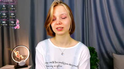 Luna online show from February 12, 1:24 pm