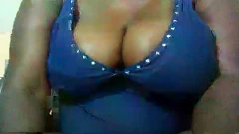 Snapshot of strangerdanger_2 chatting on October 6, 12:00 pm strangerdanger_2 online show from October 6, 12:00 pm