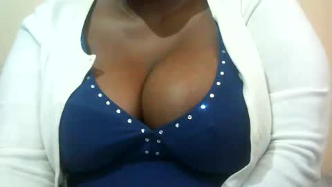 Snapshot of strangerdanger_2 chatting on September 23, 12:03 pm strangerdanger_2 online show from September 23, 12:03 pm