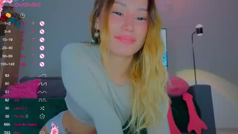 Tati and Lola online show from July 1, 6:02 am