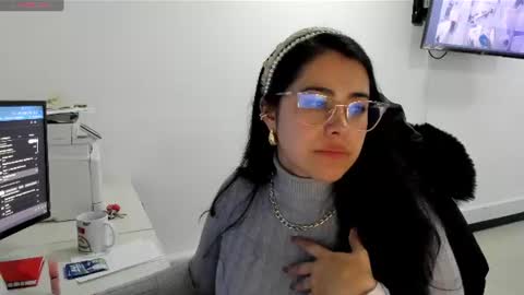 studcb_ online show from July 23, 9:45 pm