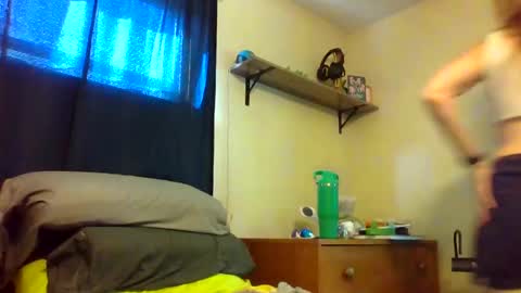 sub4you69brat online show from June 5, 8:59 pm