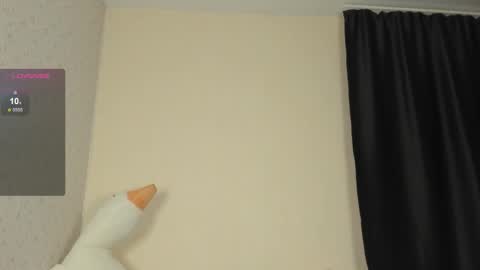 Chloe online show from October 28, 3:18 pm