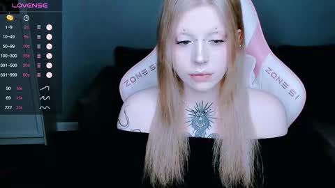 succubus_leslie online show from November 13, 11:04 pm