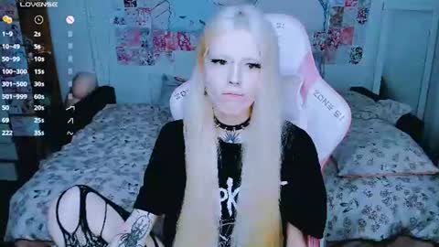 succubus_leslie online show from July 3, 3:29 pm
